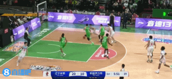 DB官网在线登录入口这大肘子👀艾孜买提篮下一肘打到奥利弗肚子上篮打进